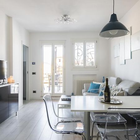 Attico Del Duomo Apartment Modena Luaran gambar