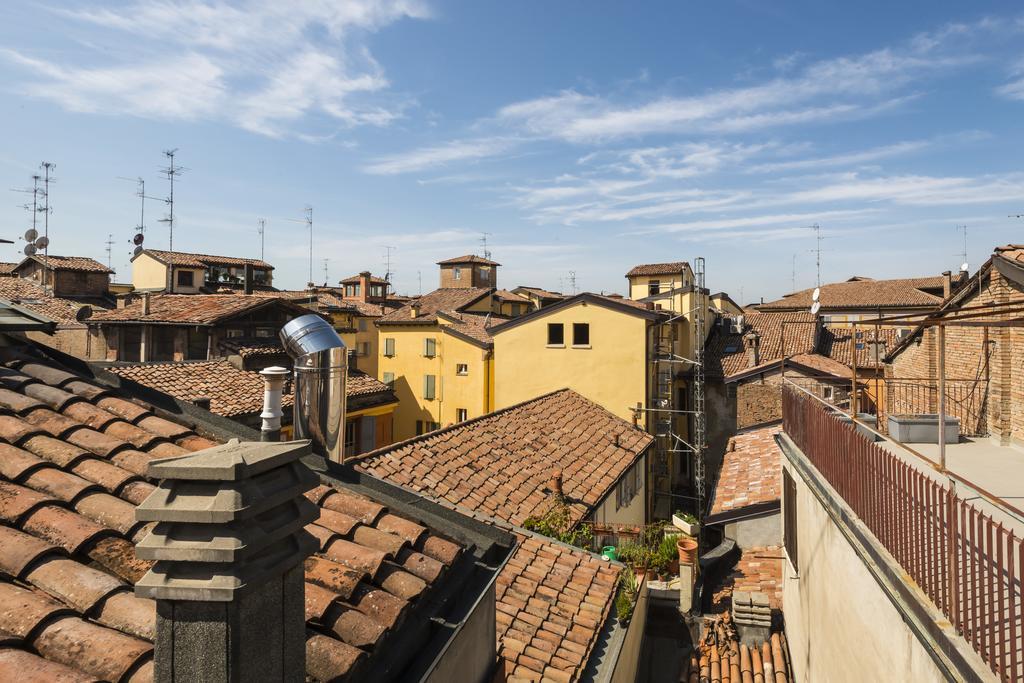 Attico Del Duomo Apartment Modena Luaran gambar