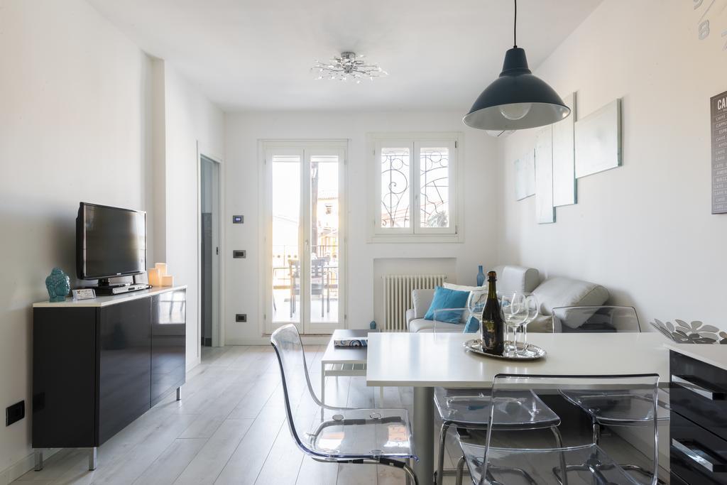 Attico Del Duomo Apartment Modena Luaran gambar