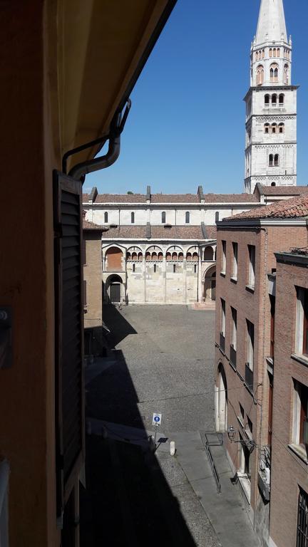 Attico Del Duomo Apartment Modena Luaran gambar