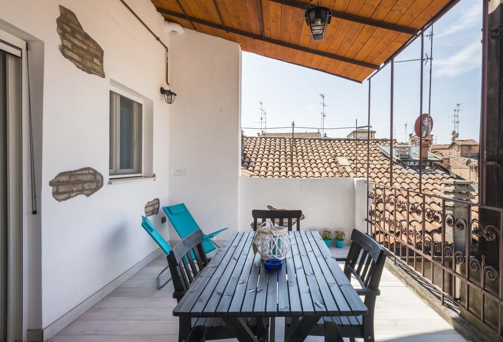 Attico Del Duomo Apartment Modena Luaran gambar